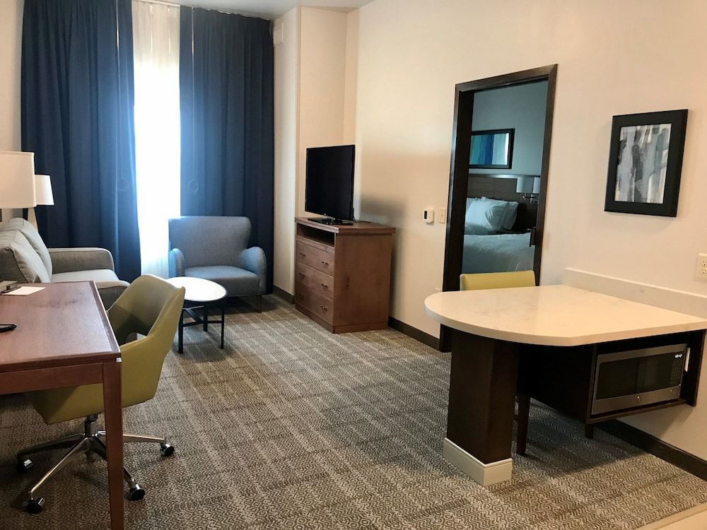 Staybridge Suites SIOUX FALLS SOUTHWEST by IHG 2