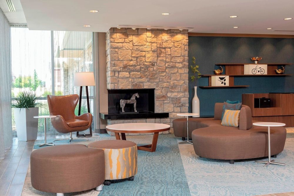 Fairfield Inn & Suites by Marriott Indianapolis Carmel 1