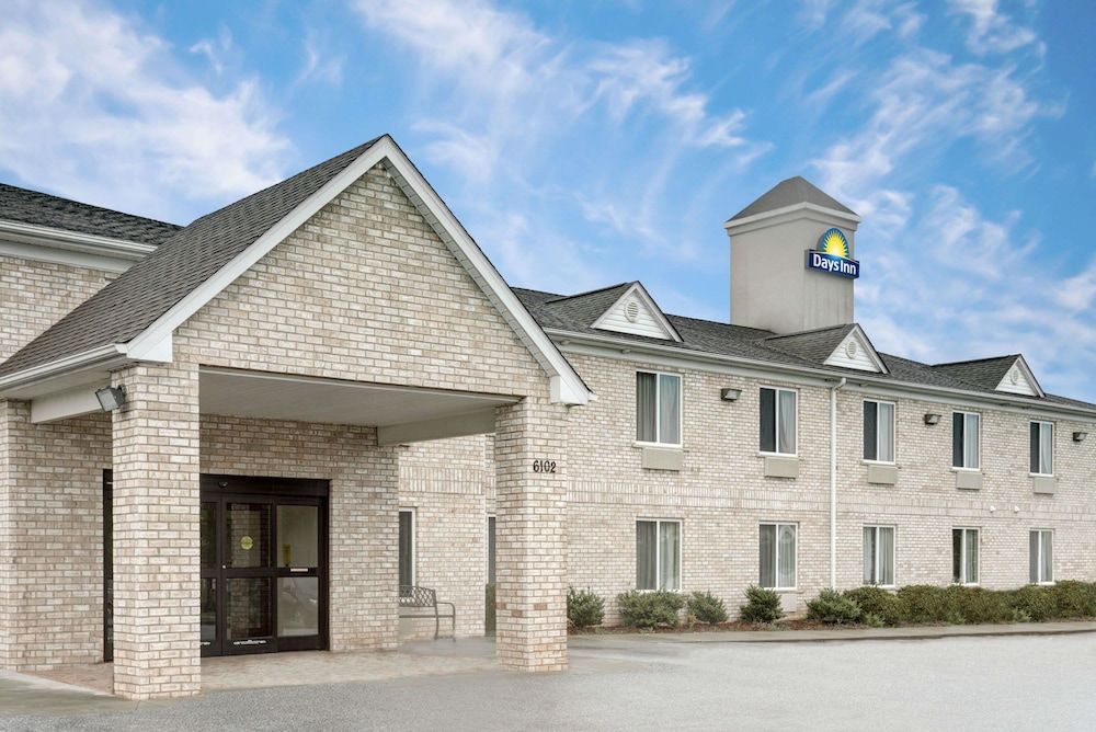 Days Inn by Wyndham Greensboro NC 1