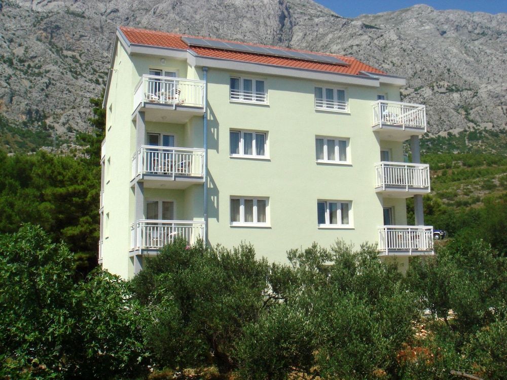 Apartments Ivana 1