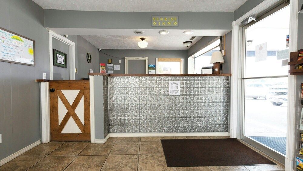Sunrise Inn Williamstown 2
