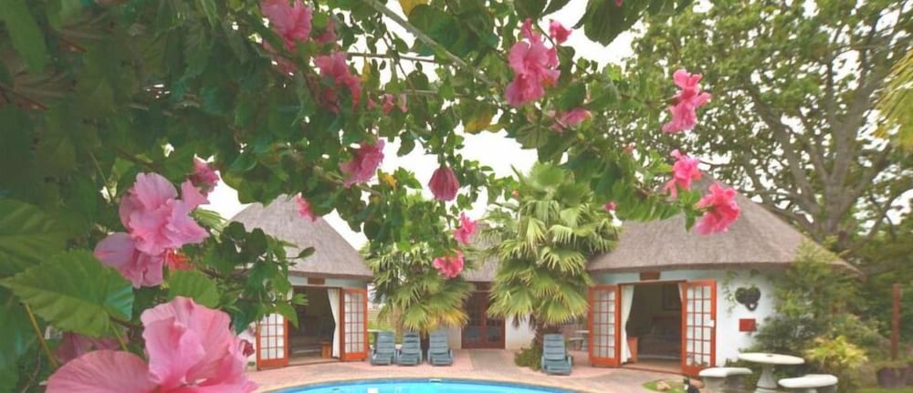French Lodge International 1