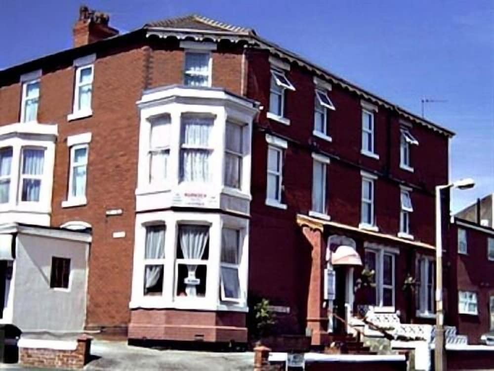 The Marnoch Hotel 1