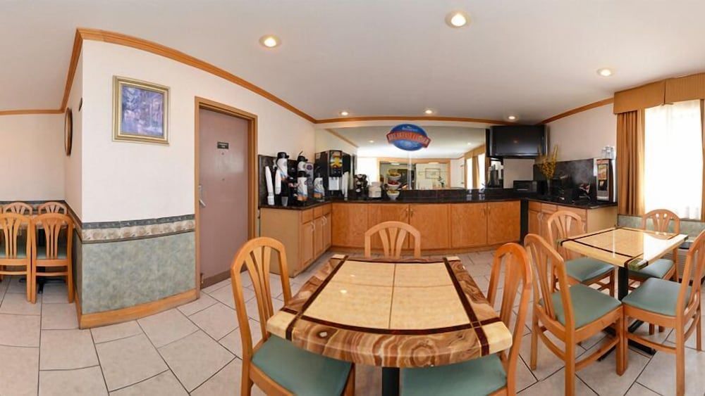 Fairbridge Inn Express Decatur Forsyth IL 1