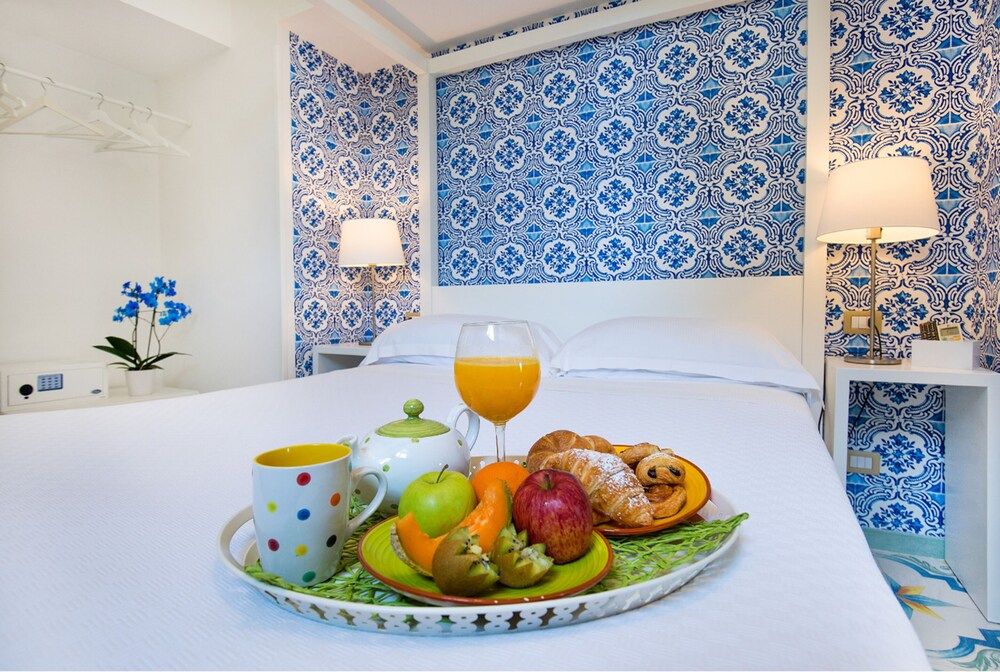 Relais Correale Rooms & Garden 2