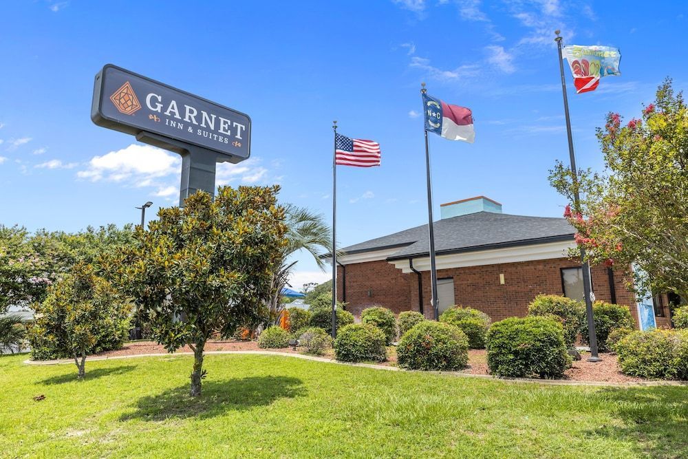 Garnet Inn & Suites, Morehead City near Atlantic Beach 1