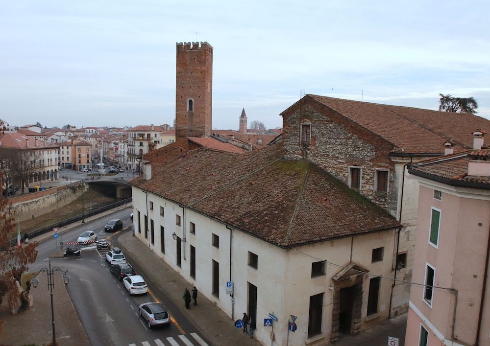 Guest House Ca' Lou al Teatro 1