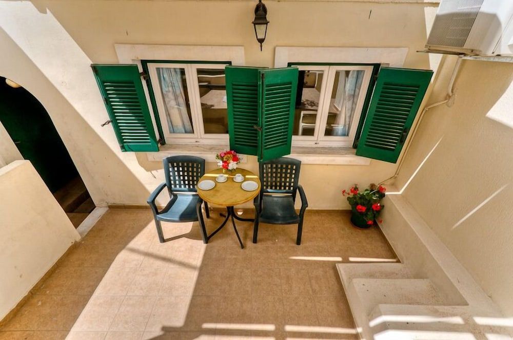 Phevos Villa 2
