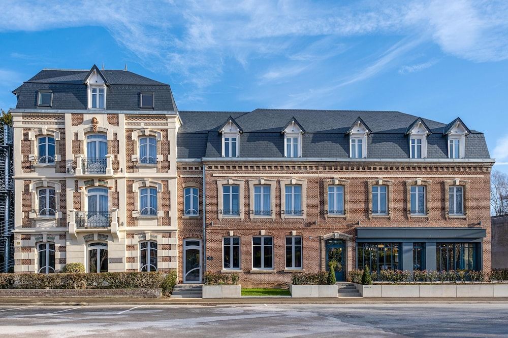 Paris - Le Tréport - Mayrena Hotel Restaurant - Le Tréport