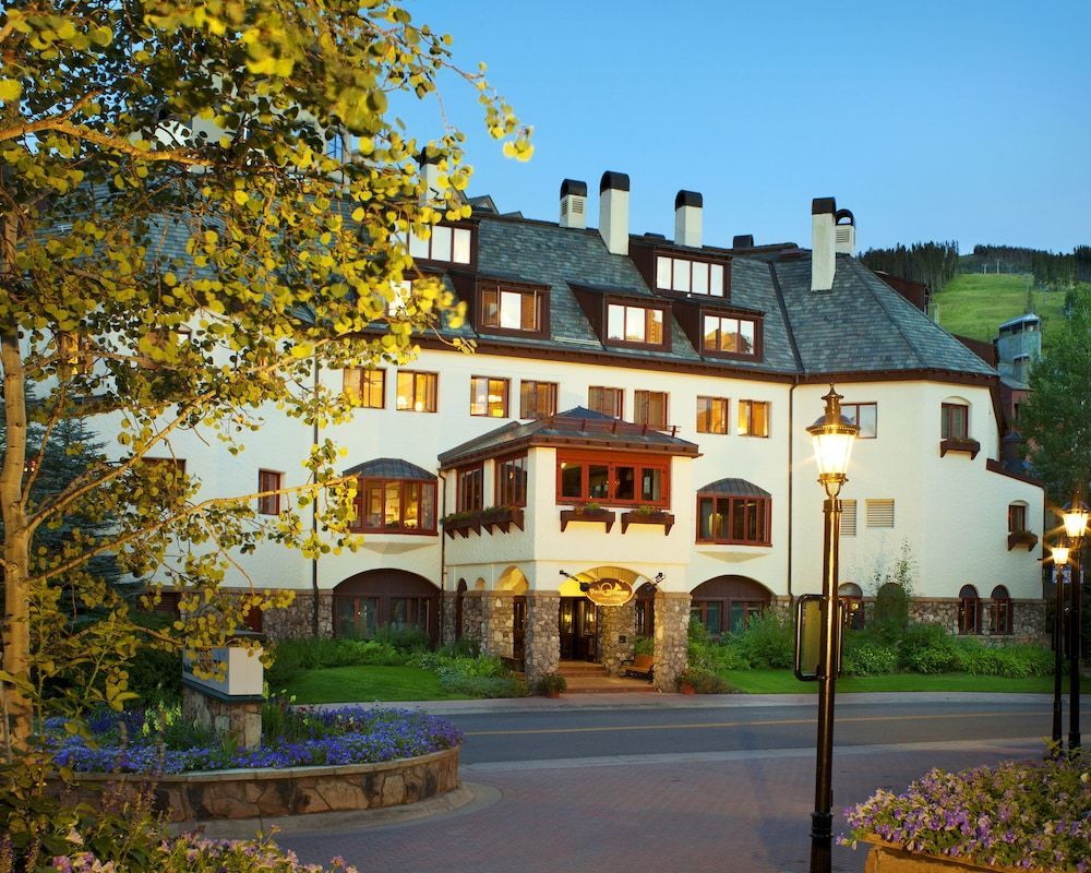 Poste Montane Lodge by East West 1