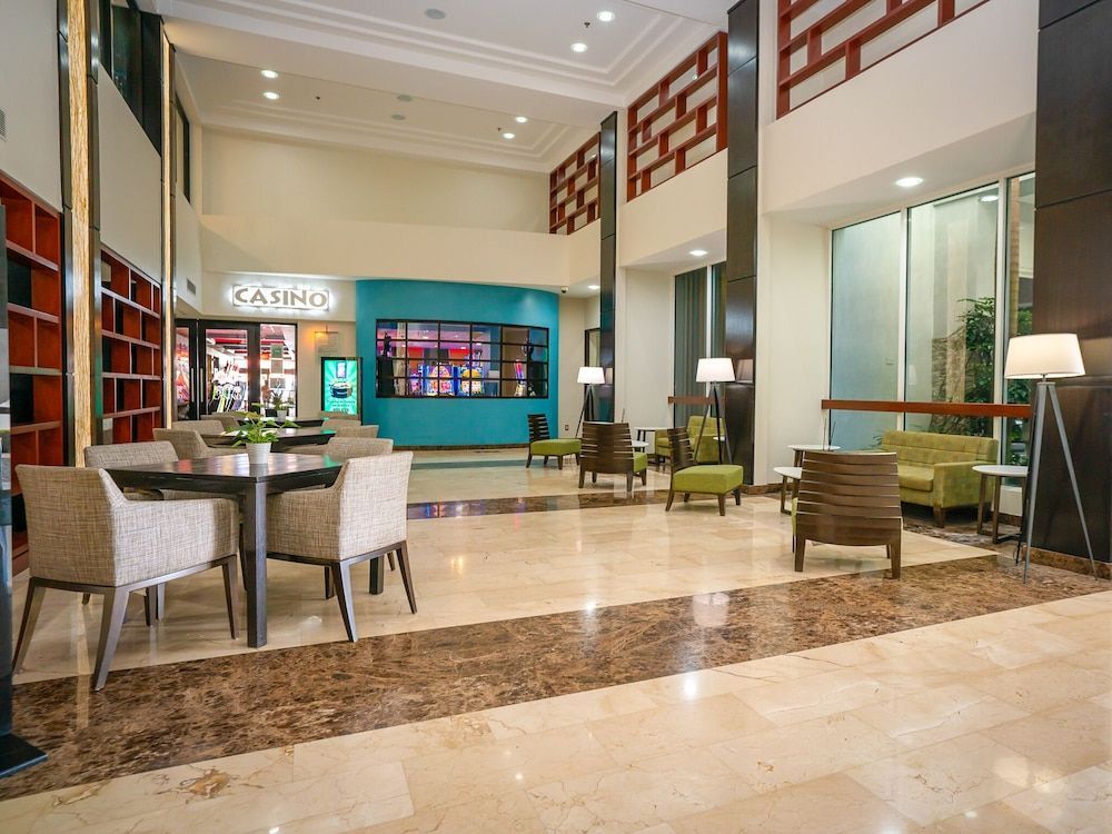 Holiday Inn MAYAGUEZ & TROPICAL CASINO by IHG 2