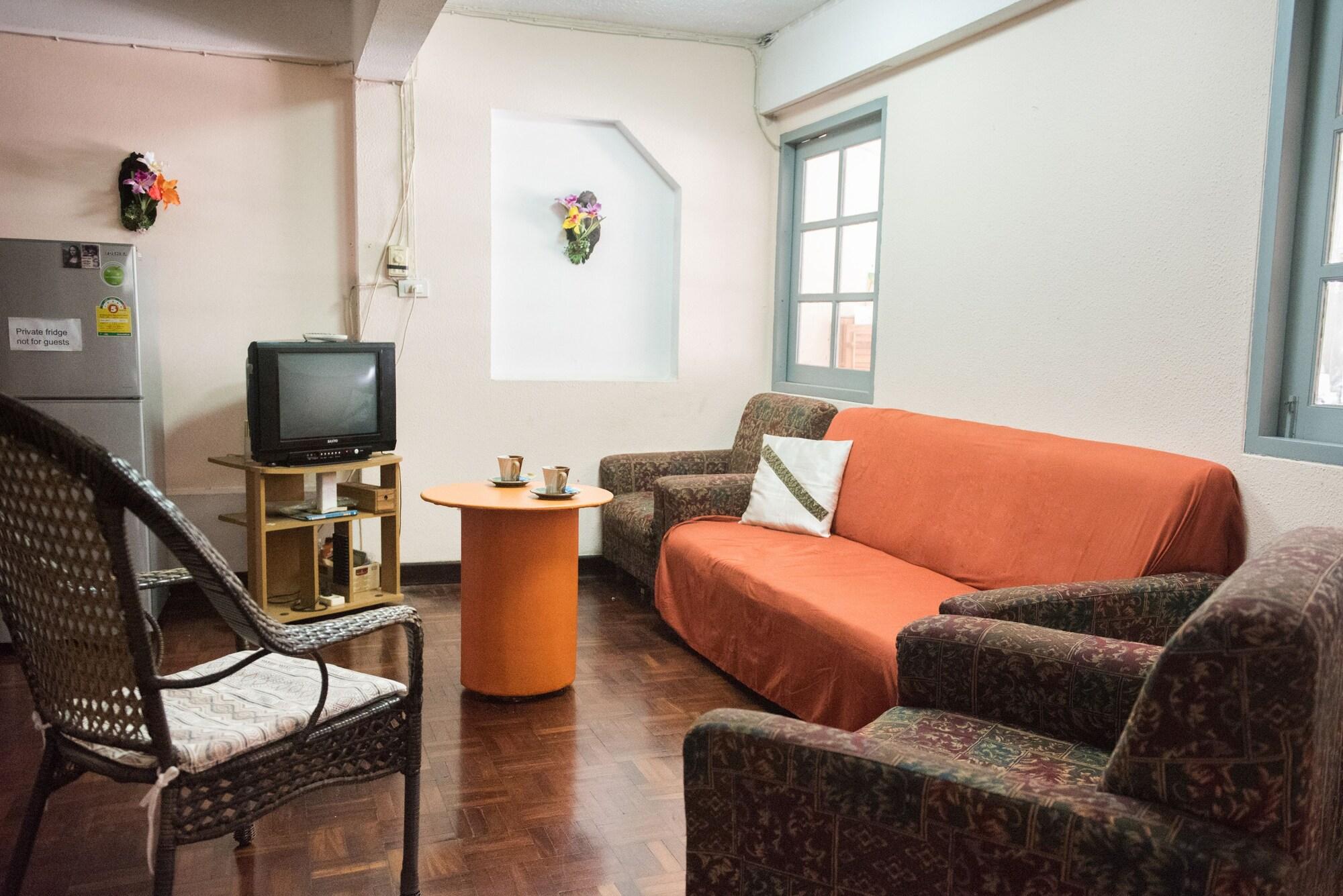 Dutch Guest้้house Chiang Mai 1