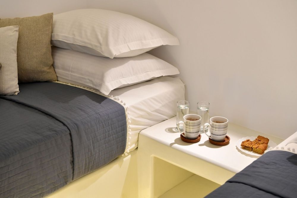 Ammos Luxury Rooms & Home 2