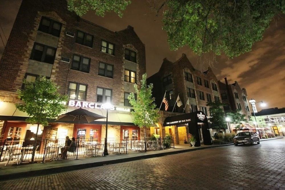 Carleton of Oak Park 1