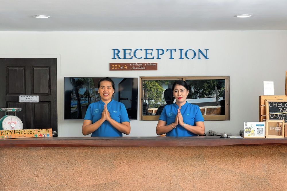 Dolphin Bay Beach Resort 2