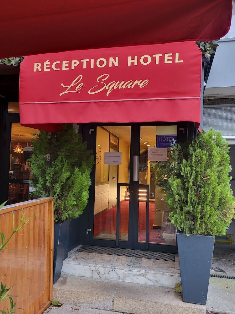 Square Hôtel 1