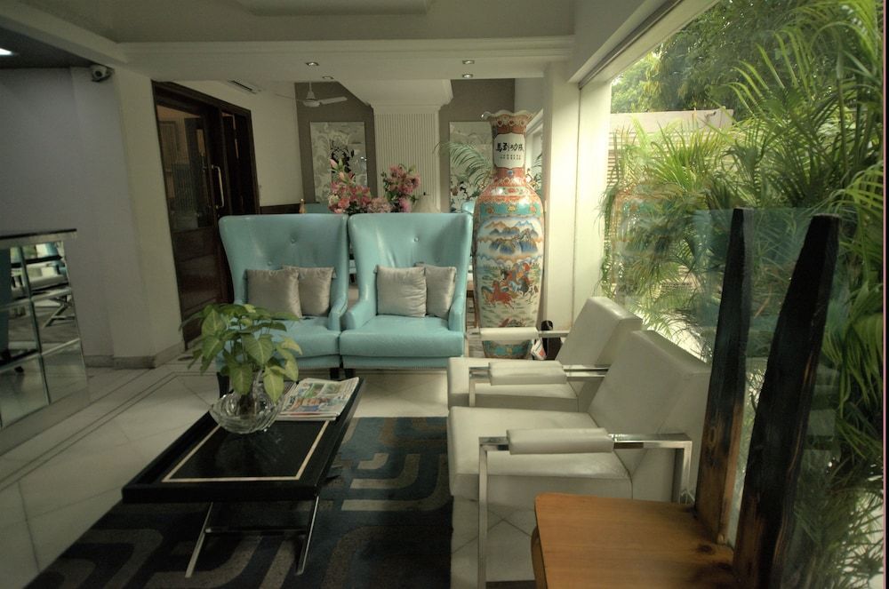 Hotel Palm Greens 1