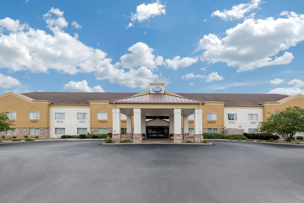 Comfort Suites Lafayette University Area 1