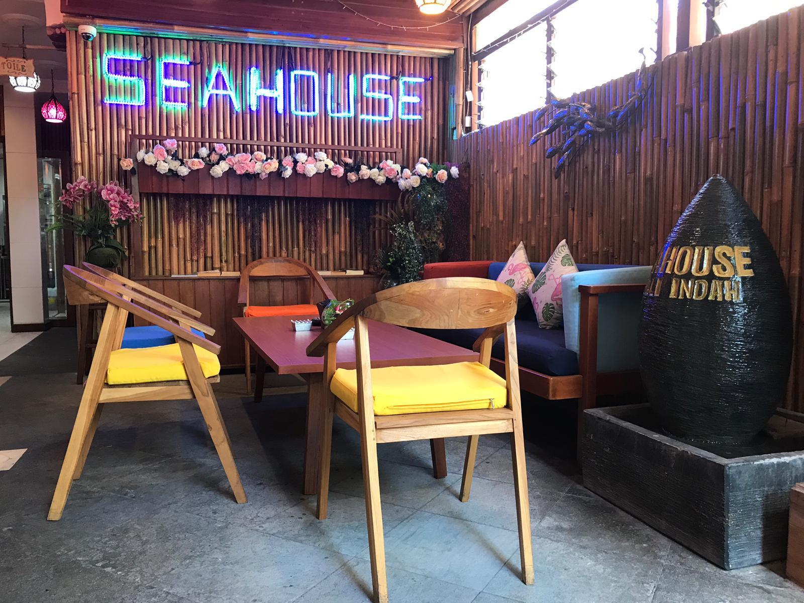 Seahouse Bali Indah Beach Inn 2