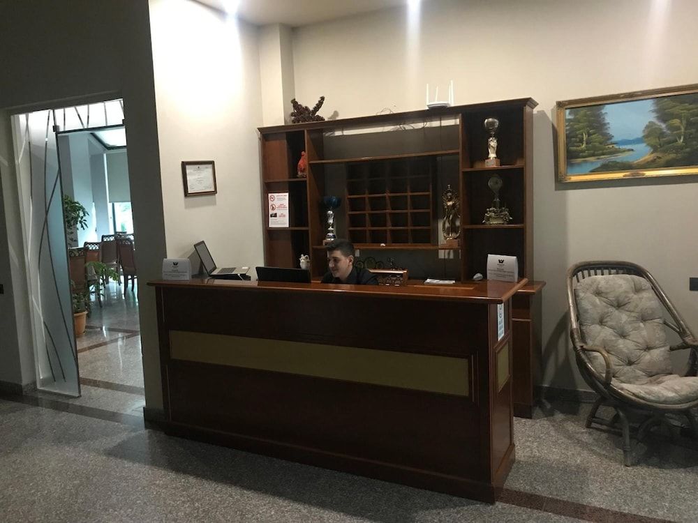 Lumera Hotel 2