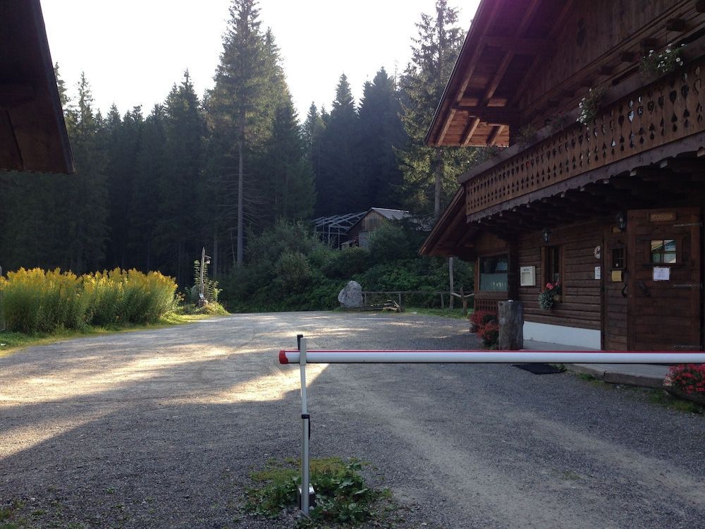 Eirl DOLOMITES Retreat Sappada 2