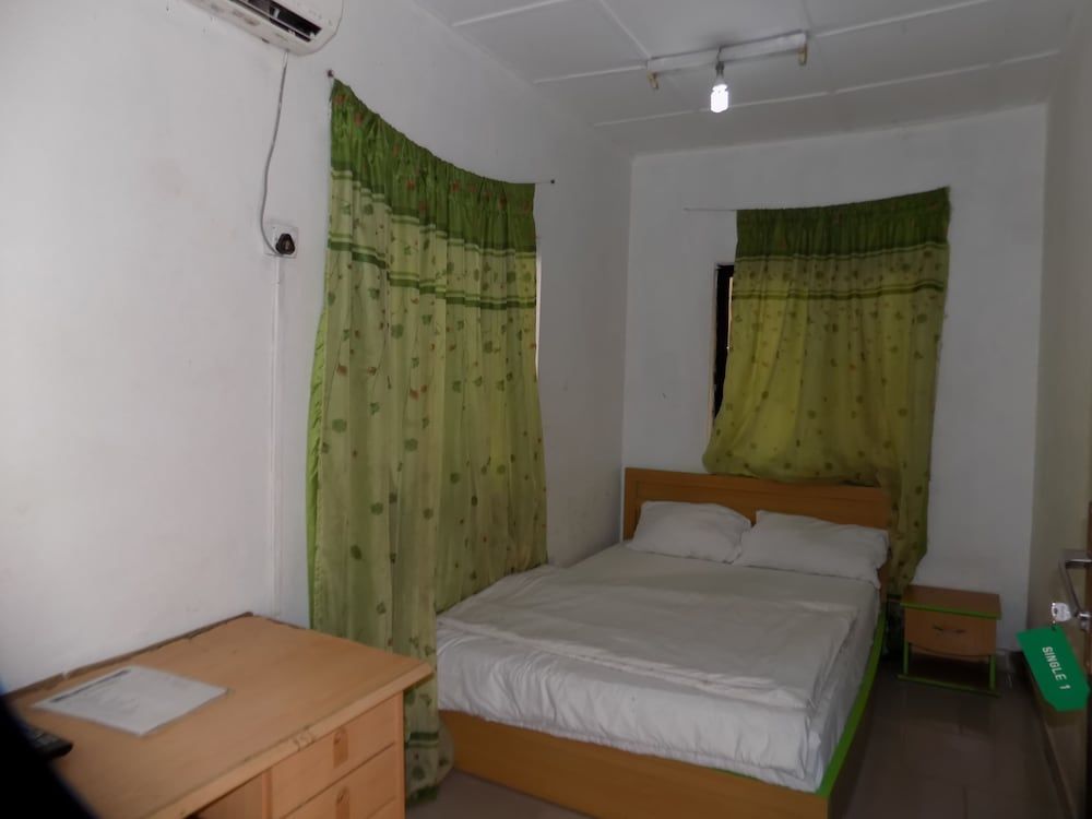 Royal Green Guest House 2