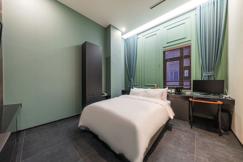 Starhills Hotel 2