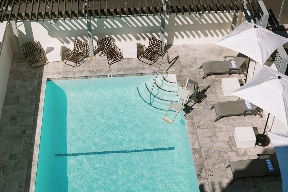 Hotel Solarena Newport Beach, a Dazzler Select by Wyndham 1