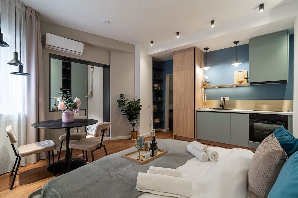 Urban Chic Studios Near Cismigiu & Calea Victoriei 2