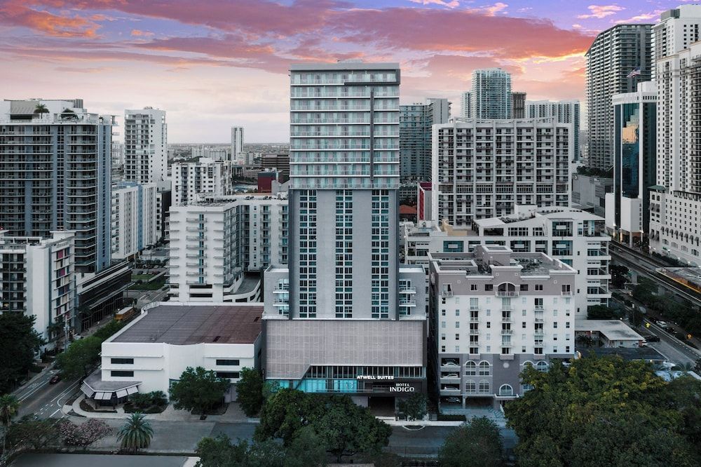 Atwell Suites MIAMI BRICKELL by IHG 1