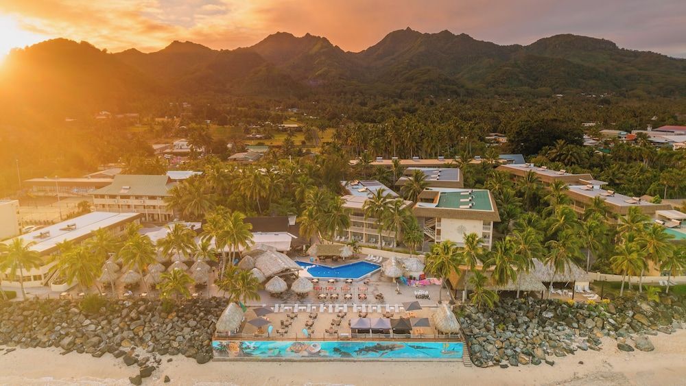 The Edgewater Resort & Spa 1