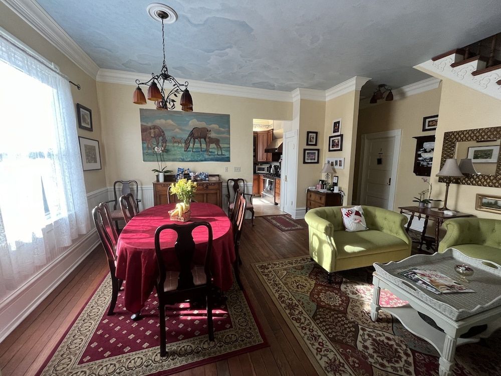 Abbey House Inn 2