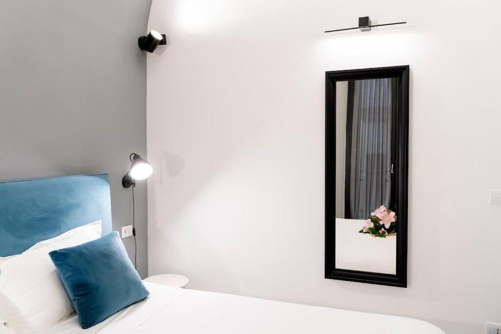 Suite Pulcinella- LP Suite in Naples Hystorical Center 1