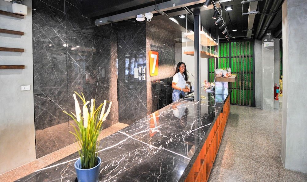 7 Days Premium Hotel at Icon Siam Station - No Parking 2