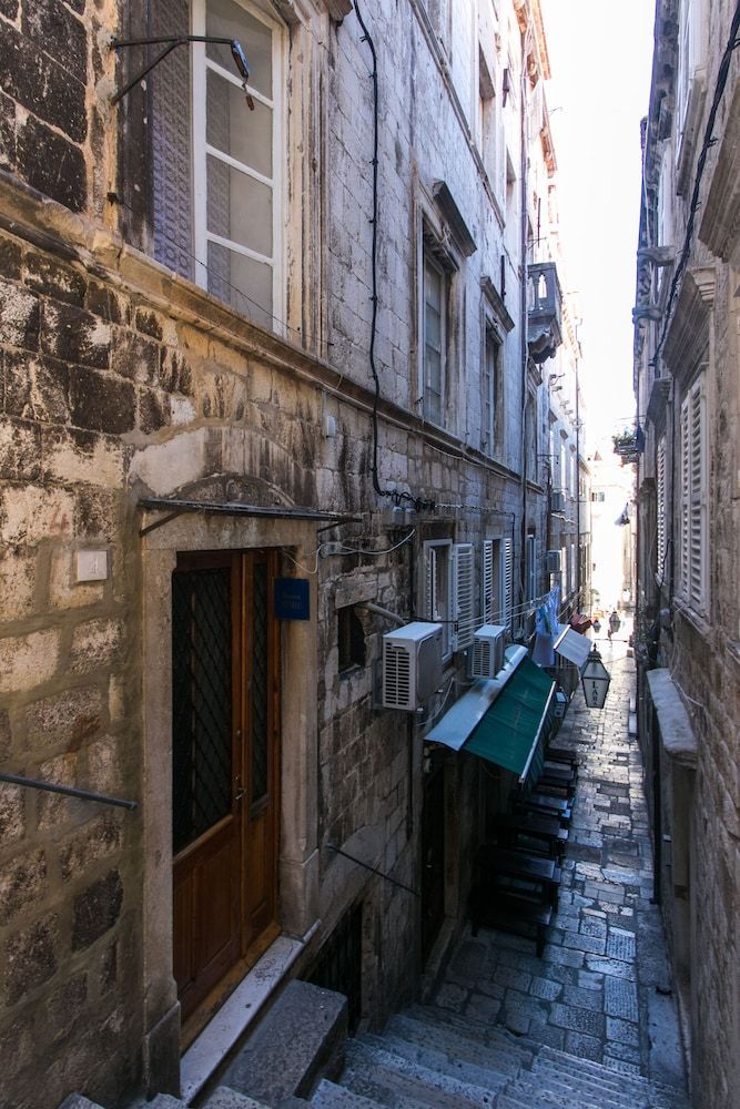 Rooms Fausta Old Town 1