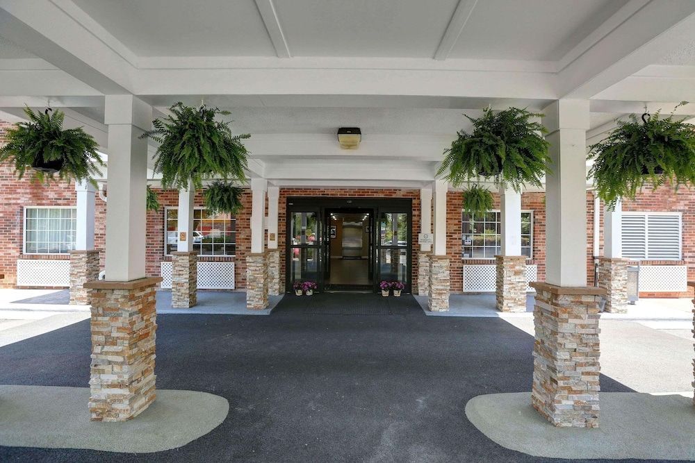 Country Inn & Suites by Radisson, Charlotte I-85 Airport, NC 1