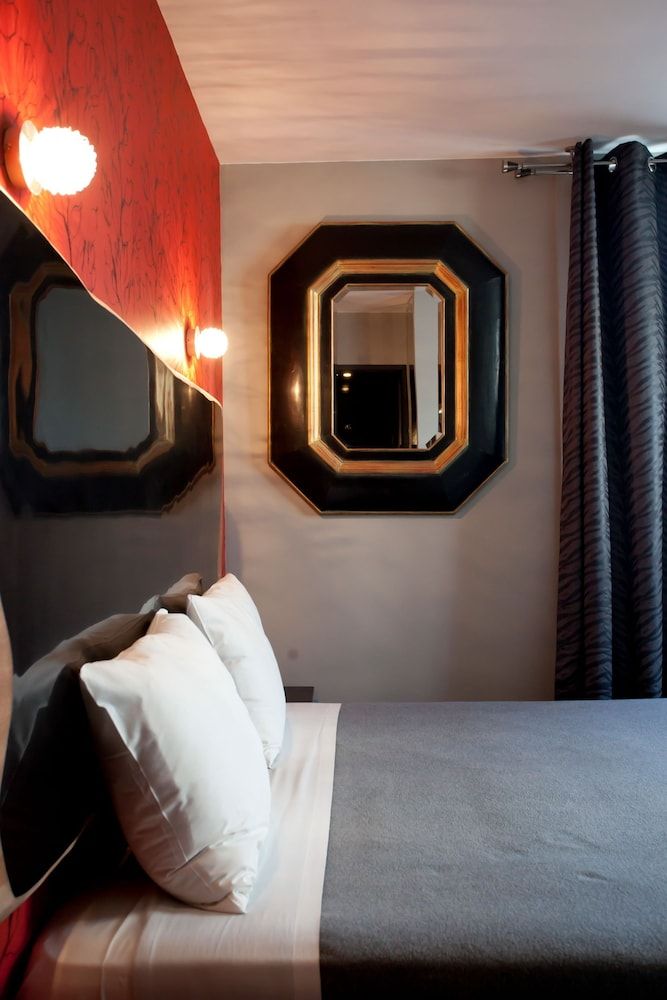 Hôtel Cosmopolitain 2