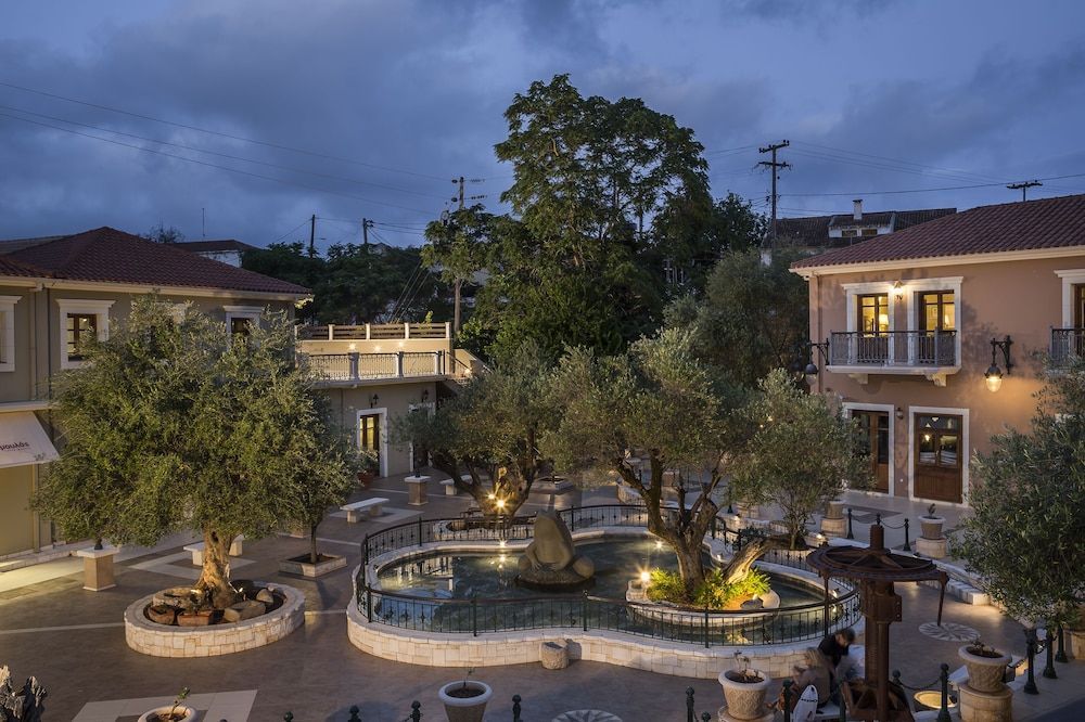 Balhambra Suites - Adults Only 1