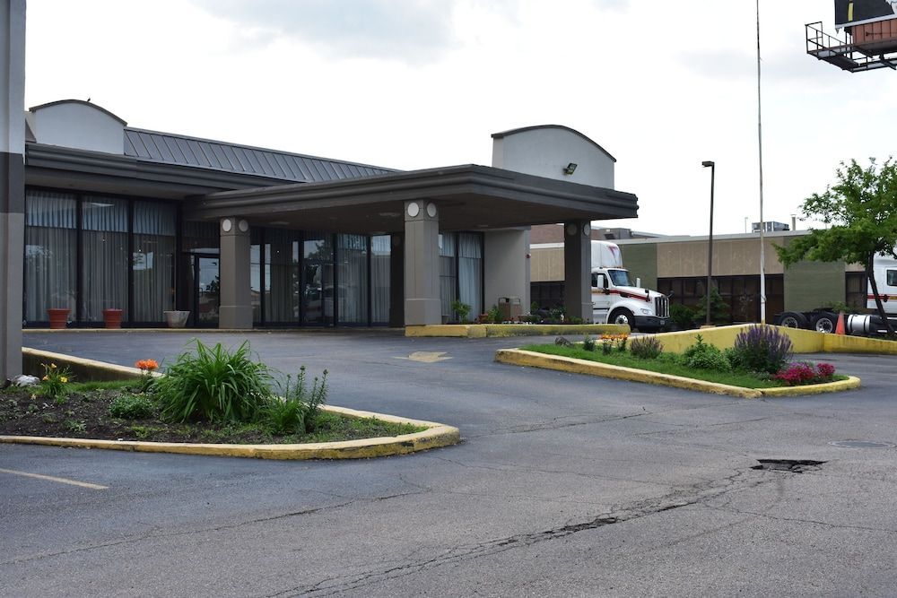 FairBridge Inn Express Melrose Park 1