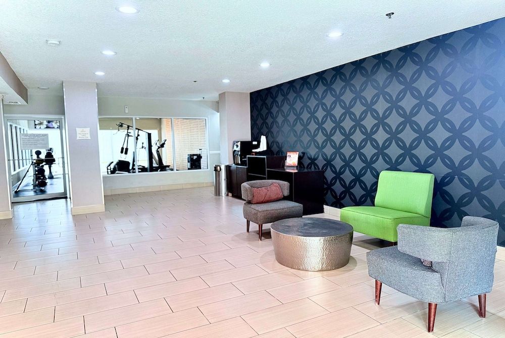 La Quinta by Wyndham Orlando Universal area - Free Shuttle to Universal 2