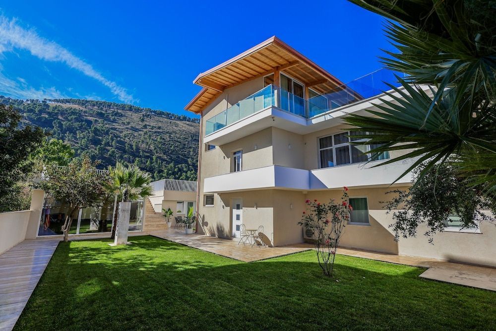 Apartments Luxury Mimani 2 1