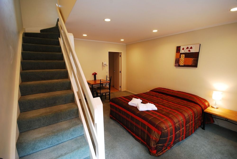 Baden Lodge Motel - PRIVATE SPA Bath 2