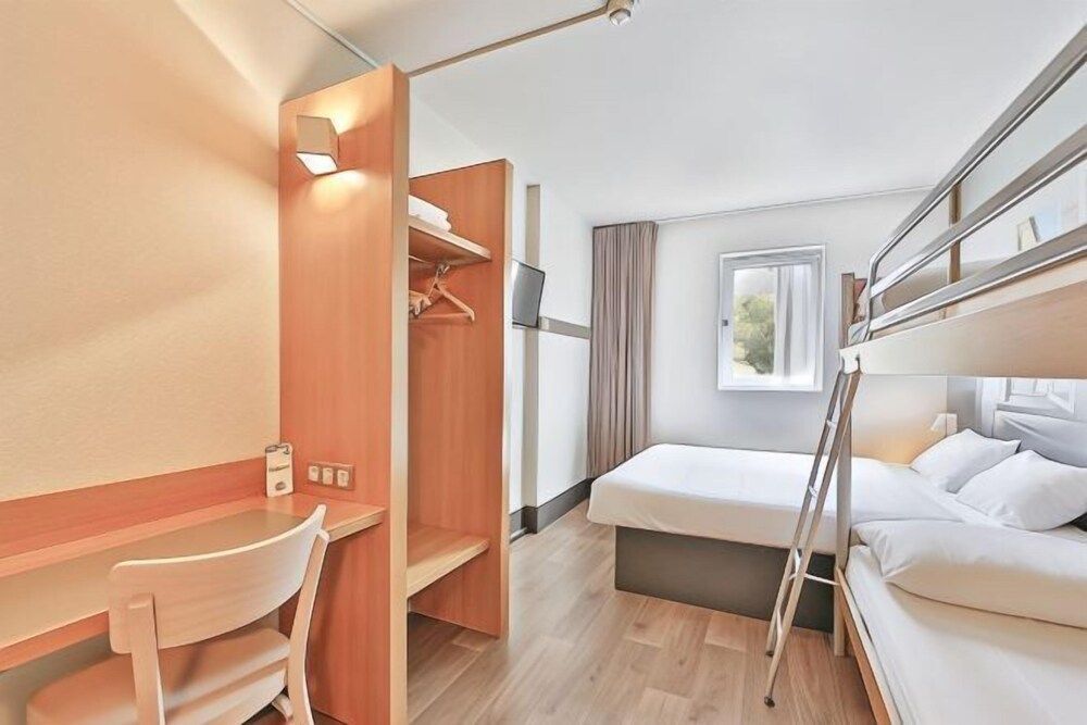 B&B Hotel Valence Sud 1