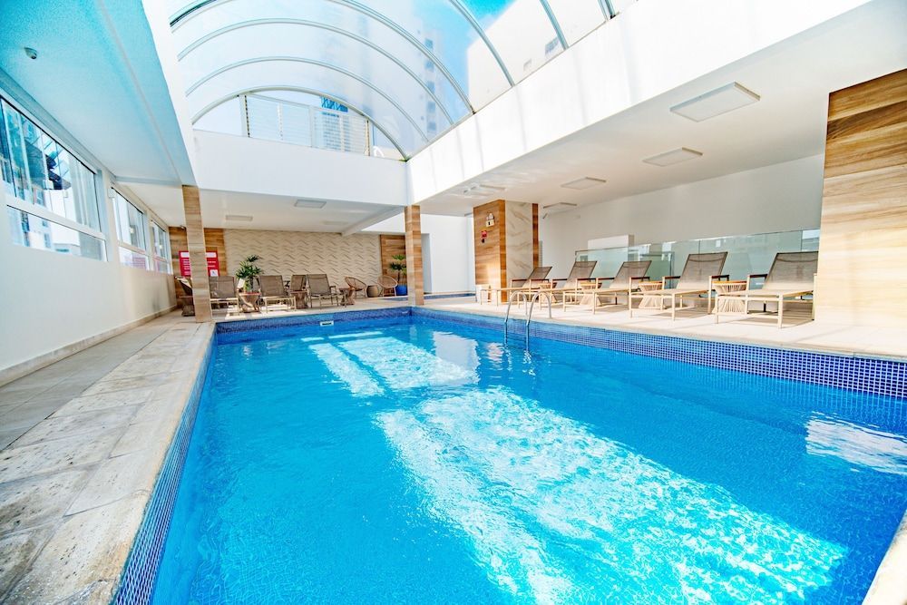Hotel Plaza Camboriú 1