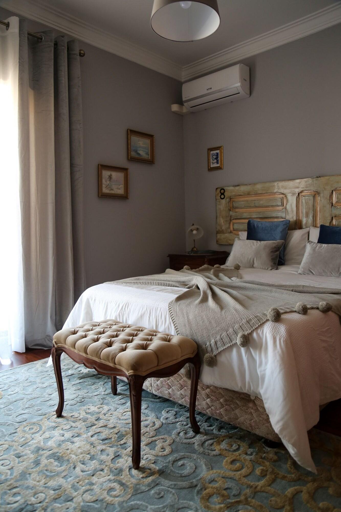 Paradise Suites 1