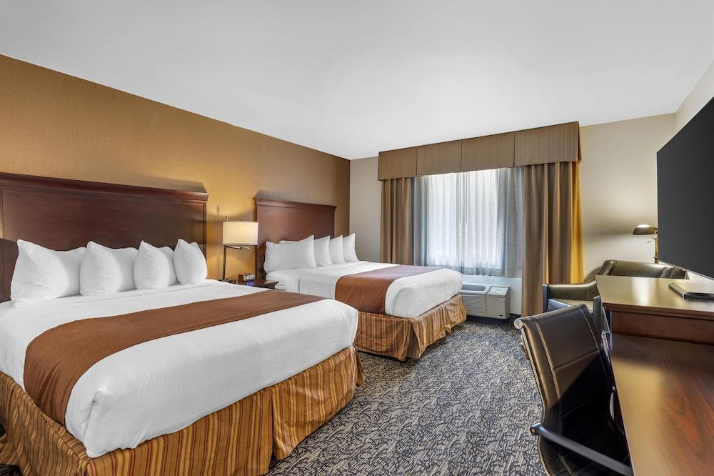 Best Western Plus Truckee-Tahoe Hotel 1
