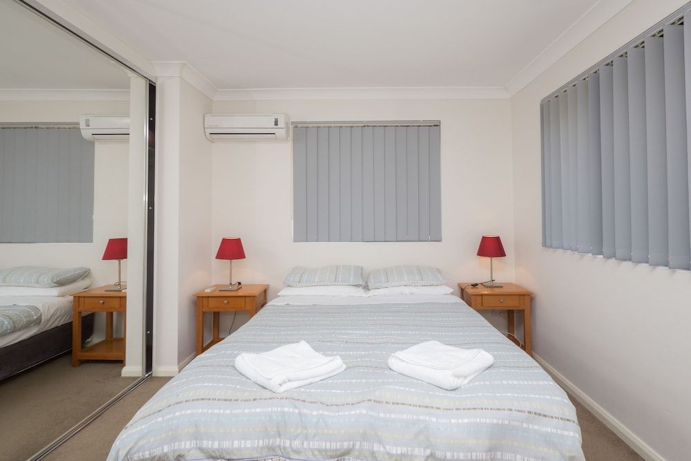Parkside Apartments Parramatta 1