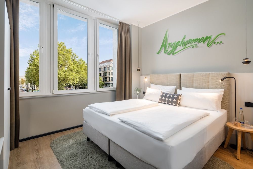 KOOS Hotel&Apartments - City Aparthotel 1