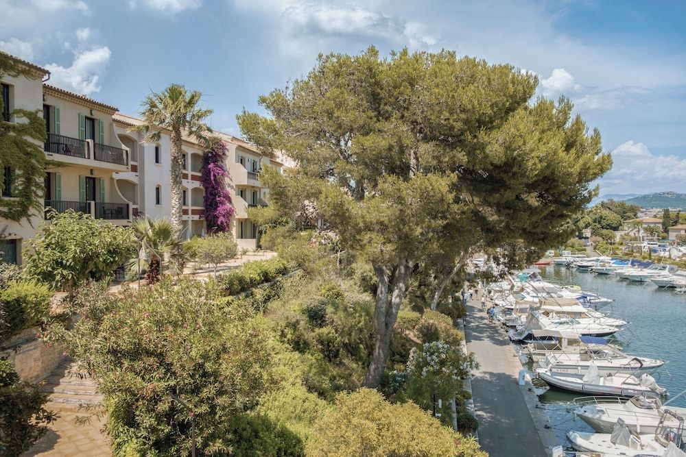 Hôtel Hélios & SPA - Ile des Embiez 1