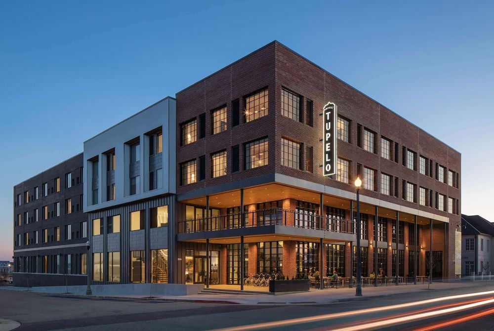 Hotel Tupelo, a Wyndham Hotel 1